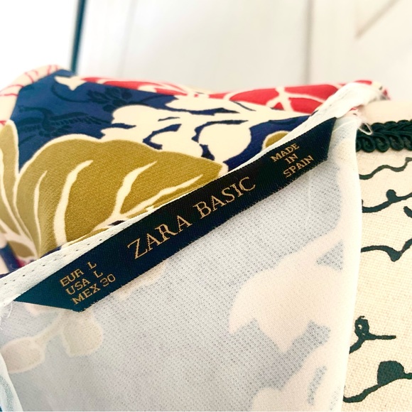 SOLD | Zara Fitted Ivy Cropped Blouse Sz L - Picture 5 of 5